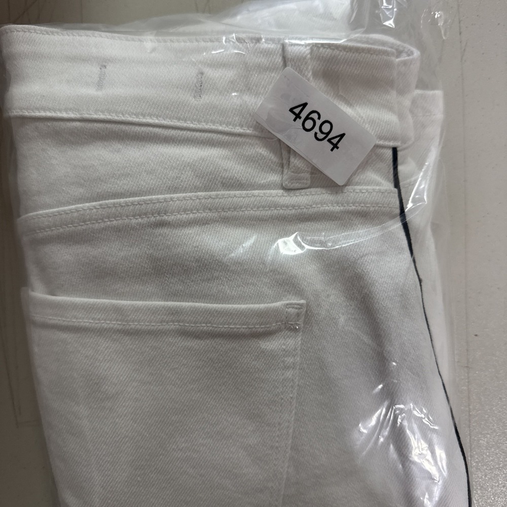 White House Black Market Contrast Seam Wide Leg Jeans Womens 6 Long 30x32 Flare - Picture 12 of 12